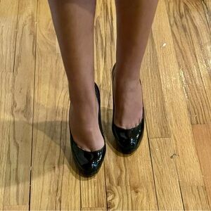 CHRISTIAN LOUBOUTIN BLACK PATENT LEATHER PLATFORM NEW SIMPLE PUMP 120 SZ 37